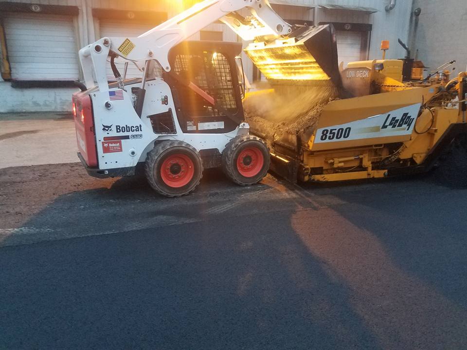 ASPHALT PAVING IN GLEN ALLEN, VIRGINIA